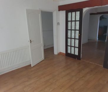 3 bedroom terraced house to rent - Photo 6
