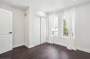 Condo Townhouse For Lease | W9248363 - Photo 1