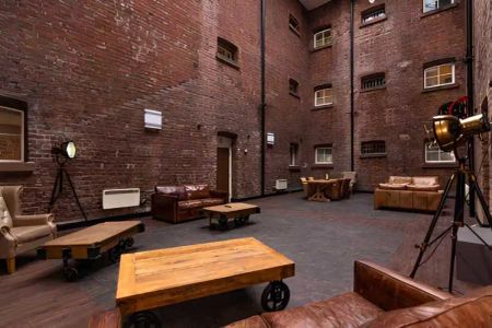 Classic Ensuite Plus Room - Photo 3