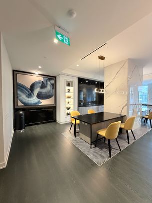 For Lease - 8 Wellesley Street Unit# 4915, Toronto, Ontario - Photo 1