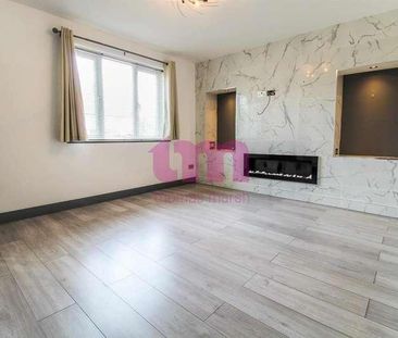 Southview Avenue, Tilbury, RM18 - Photo 1