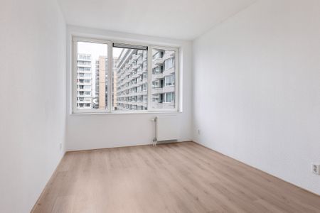 Te huur: Appartement Koningin Wilhelminaplein in Amsterdam - Photo 2