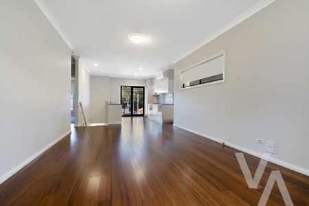 3/18 Grayson Avenue, Kotara NSW 2289 - Townhouse For Rent | Domain - Photo 5