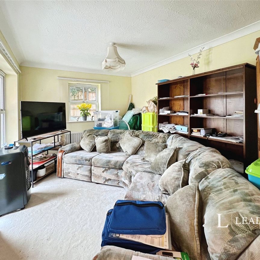 4 bedroom house to rent Amethyst Close, Sleaford, Lincolnshire, NG34 - Photo 1