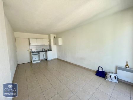 Location Appartement 1 pièce 24m² COGOLIN 83310 - Photo 3