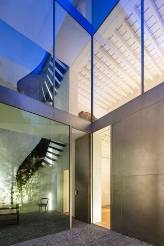 Luxury House for rent in Seville, Spain - Photo 4