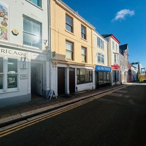 Lower Fore Street, Saltash - Photo 2