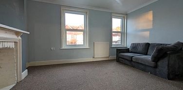 Salisbury Road, Dover, CT16 1EU, Kent - Photo 2