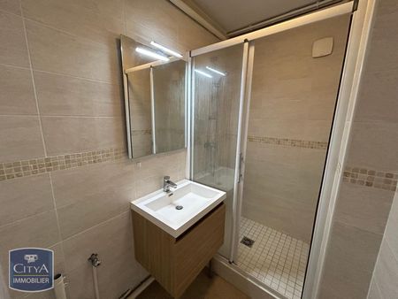 Location Appartement 4 pièces 69m² LE MANS 72000 - Photo 3