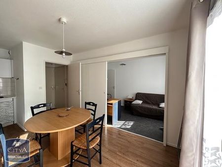 Location Appartement 1 pièce 25m² POITIERS 86000 - Photo 4