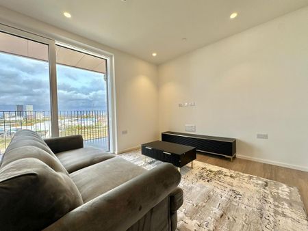 2 bedroom flat to rent - Photo 2