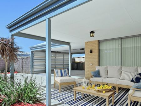 Secure family home - Photo 2