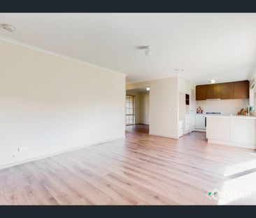 15 Ravenswood Court, Carrum Downs, Vic 3201 - Photo 3