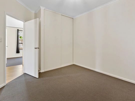 “Spacious Family Home” - Photo 1