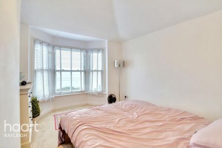 2 bedroom semi-detached house to rent - Photo 3