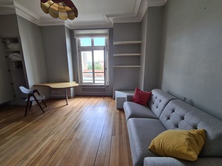 Location Appartement 26m² NANCY 54000 - Photo 2