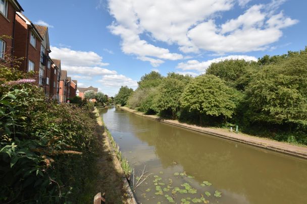 Grindle Road, Longford, Coventry - Available Immediately - Photo 1