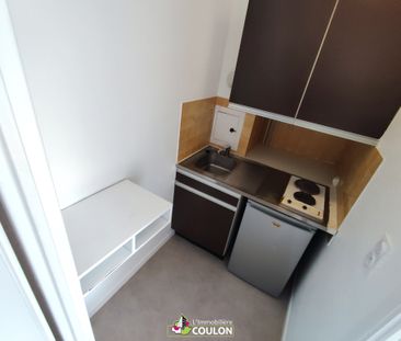 Location Appartement 1 pièce 25m² - Photo 3