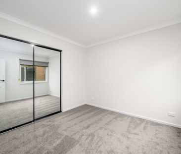 Stunning Brand New 3 Bedroom Home in Kialla! - Photo 4