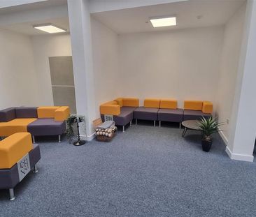 1 bedroom private hall to rent - Photo 1