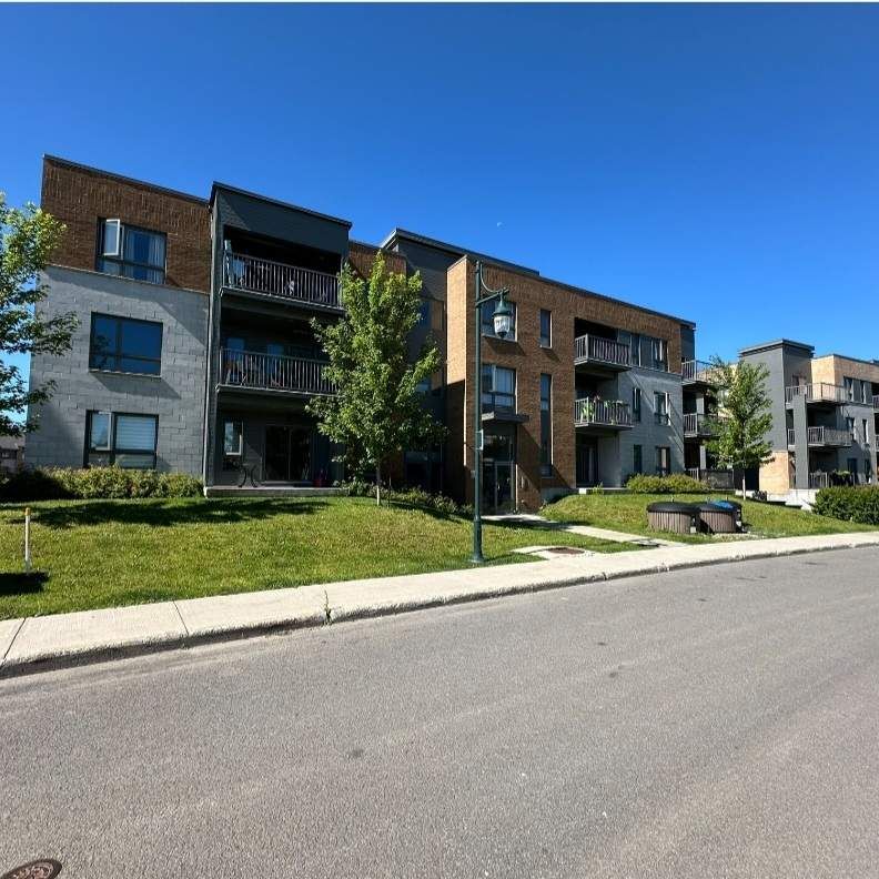 1 CH - 1 SDB - Terrebonne - $1,275 /mo - Photo 2