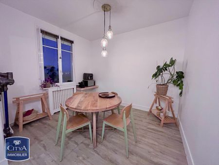 Location Appartement 3 pièces 77m² TOURS 37000 - Photo 4