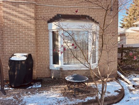For Lease - 661 Conacher Drive Unit# lower, Toronto, Ontario - Photo 2