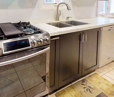 For Lease - 36 Mannel Crescent, Brampton, Ontario - Photo 6