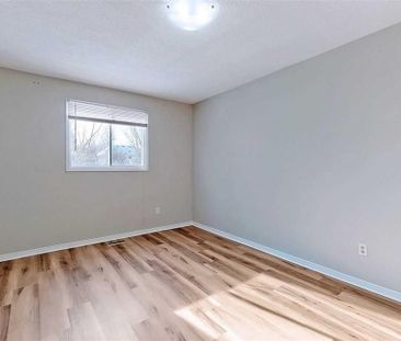 For Lease - 1017 Anna Maria Avenue, Innisfil, Ontario - Photo 5