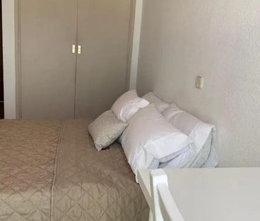 Calle de Marcelo Usera, Madrid, Community of Madrid 28026 - Photo 3