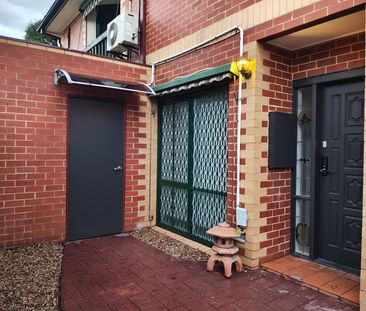 4/1021 Dandenong Road, Malvern East, VIC 3145 - Photo 2
