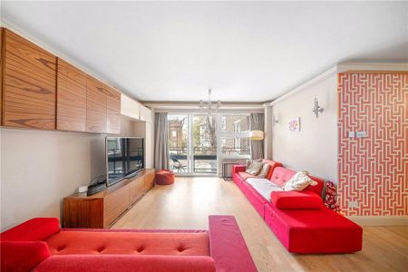 3 bedroom flat to rent - Photo 2