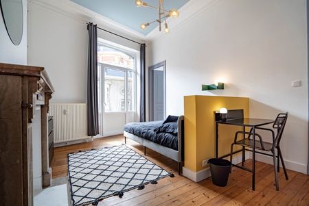 Room at Rue De Hennin 19 - Photo 2