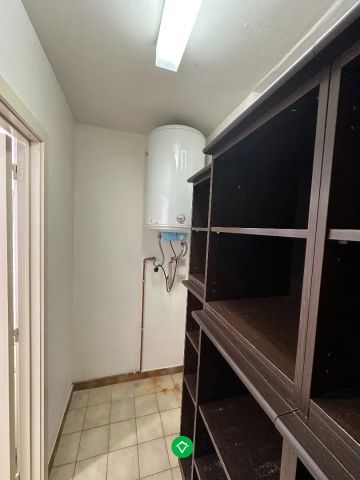 Gezellig 1-slaapkamer appartement met 2 terrassen in hartje Koekelare - Photo 5