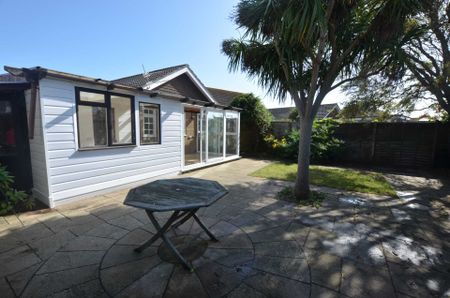 Ascot Close, West Wittering - Photo 2