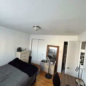 3 1/2 Semi-meublé à Ste-Foy, A/C, Intern - Photo 3