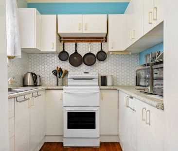 Spacious Split-Level Family Home with Great Outdoor Living ! - Photo 2