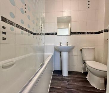 2 bed end of terrace house to rent in NE5 - Photo 6