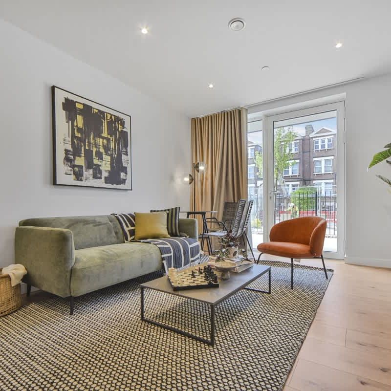 Deptford SE8 - Photo 1