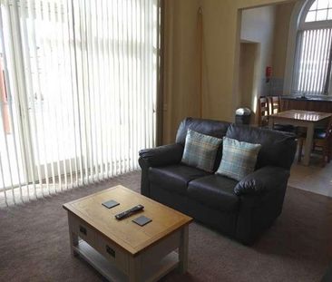 Victoria Park Apartments, Barrow-in-furness, LA14 - Photo 2