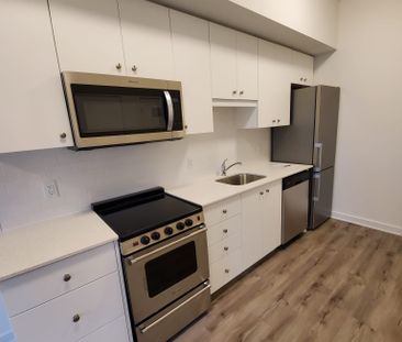 For Lease - 110 Fergus Avenue Unit# 136, Kitchener, Ontario - Photo 3