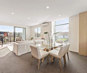 Charming 3BR Townhouse in Glen Innes - Photo 3