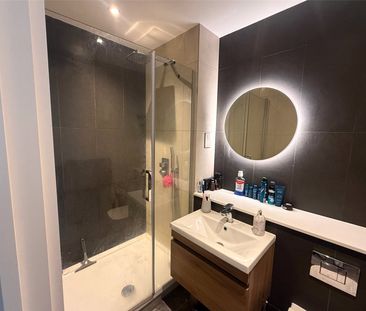 apartment to rent Wood Street, East Grinstead, West Sussex, RH19 - Photo 6