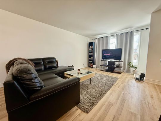 For Lease - 851 Bem Avenue, Pickering, Ontario - Photo 1