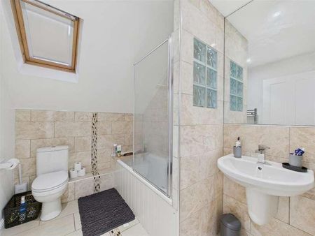 Church Mews, Upton Upon Severn, WR8 - Photo 5