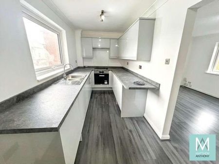 Manor Road, BN11 - Photo 2
