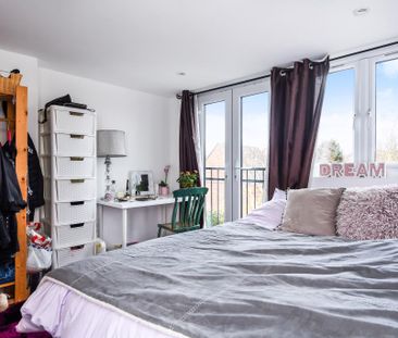 6 bedroom end of terrace house to rent - Photo 5
