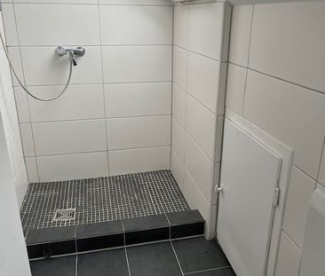 den ersten Monat gratis !!! 1 Zimmer Dachgeschoß bezugsfertig in de... - Foto 4