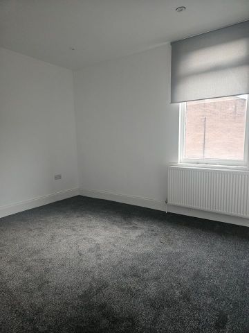 2 Bed Terraced House, Pope Street, L20 - Photo 4