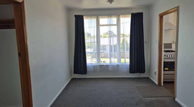 3 bedroom, Maraenui - Photo 1